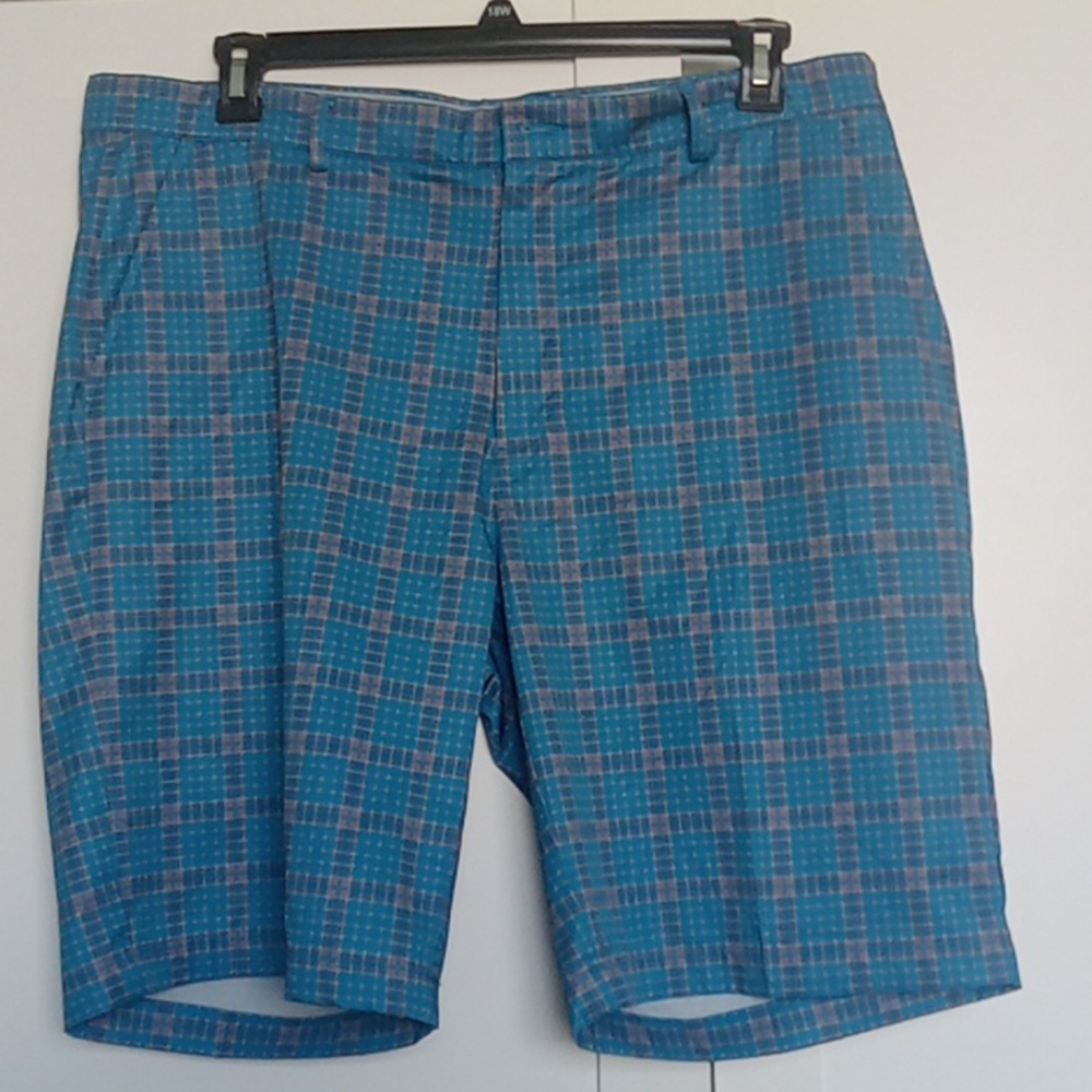 Greg Norman Golf Shorts Teal and Gray Size Waist 38 EUC